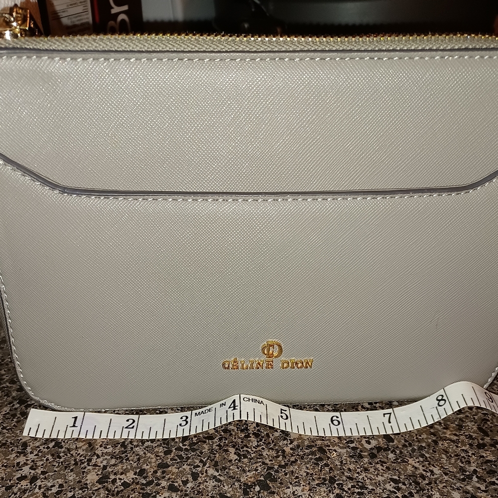 Crossbody - Picture 2 of 7